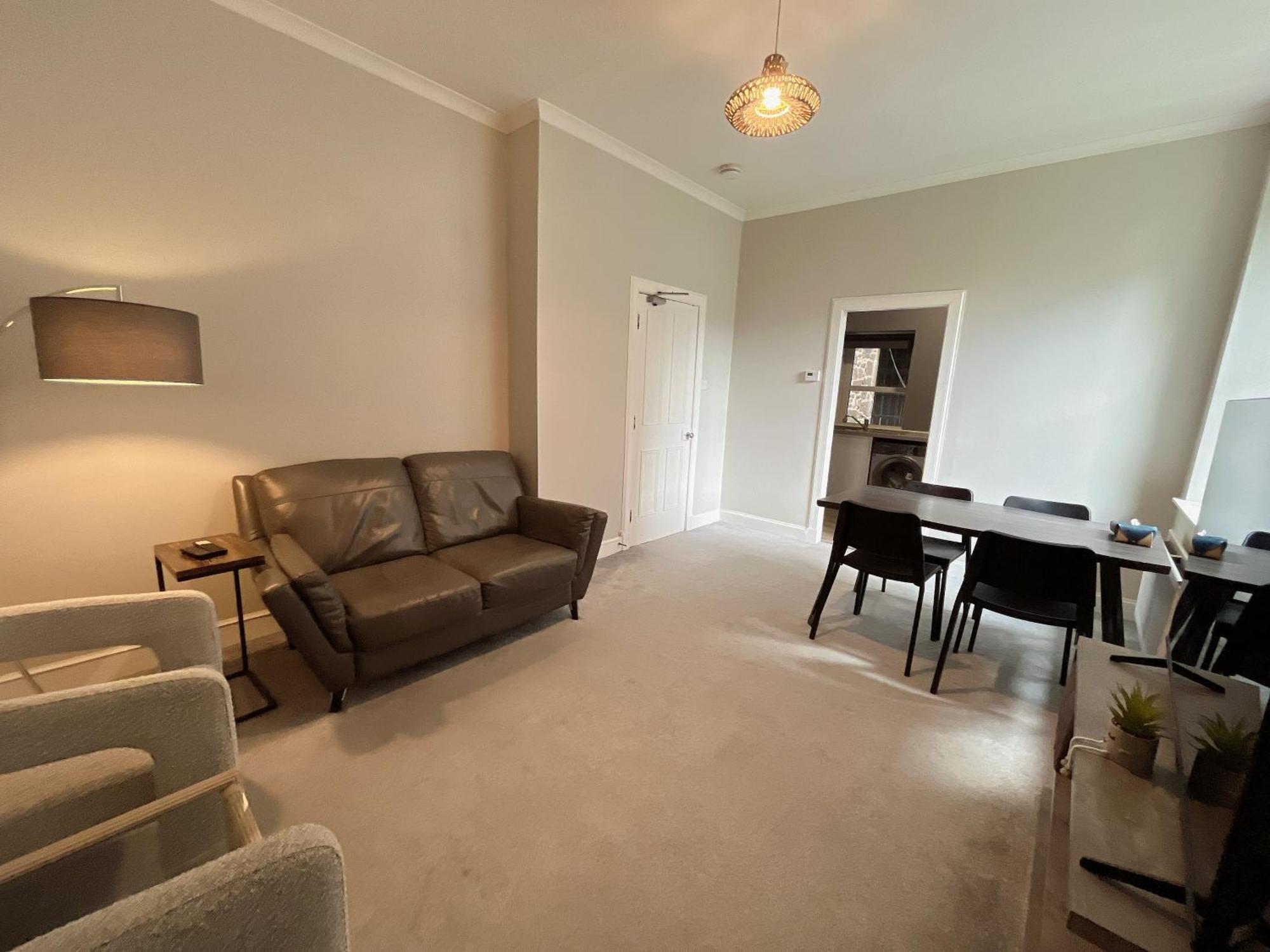 Two Bed Apartment 爱丁堡 外观 照片